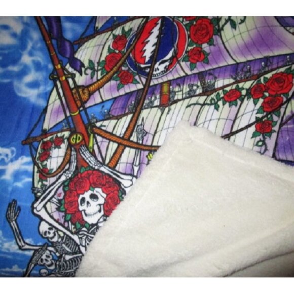 New Grateful Dead Ship of Fools Fleece Sherpa Back Gift Throw Blanket Skeletons - Picture 3 of 5